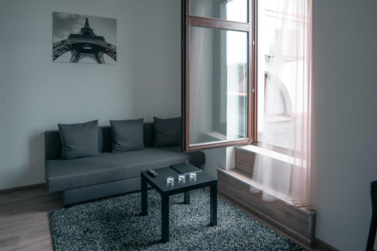 Laurentroom Center Ukmergė エクステリア 写真