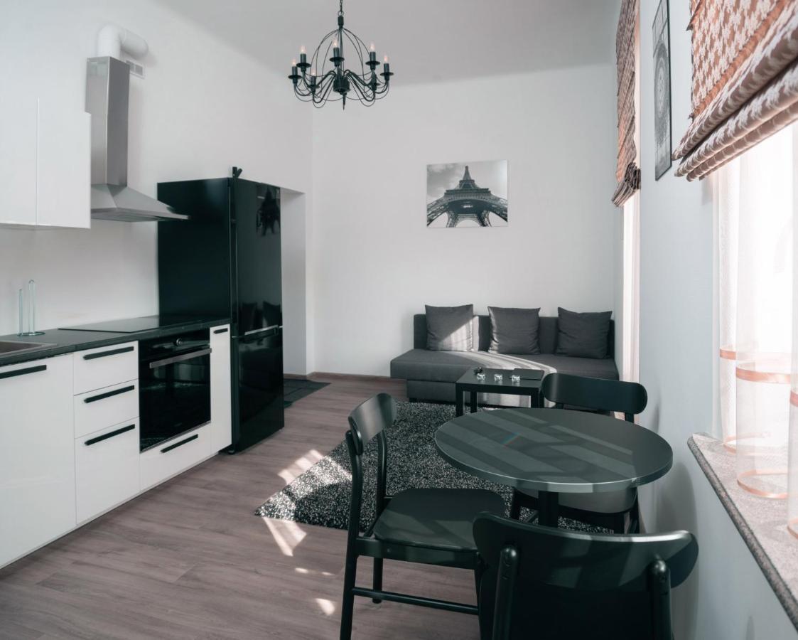 Laurentroom Center Ukmergė エクステリア 写真