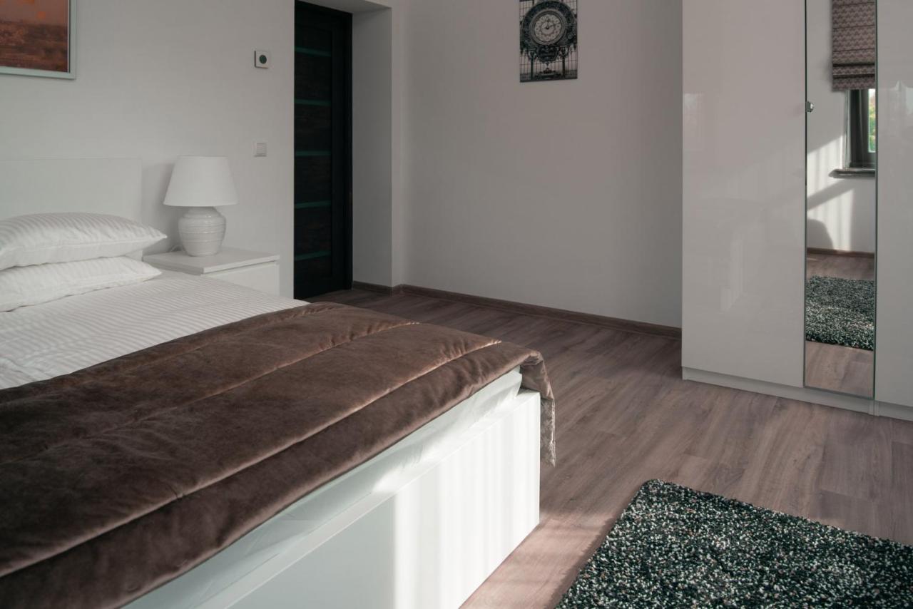 Laurentroom Center Ukmergė エクステリア 写真