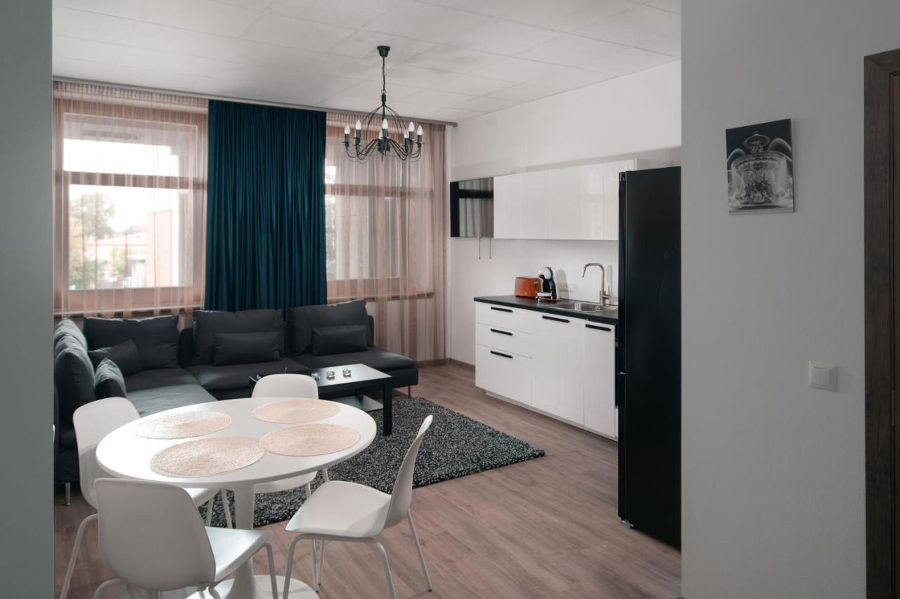 Laurentroom Center Ukmergė エクステリア 写真